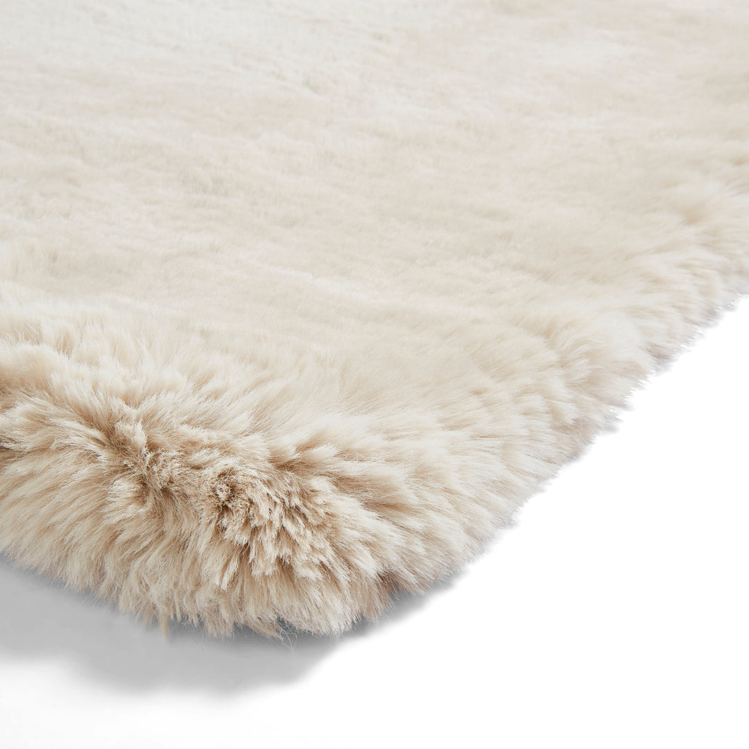 Super Teddy Hand Tufted Shaggy Rug