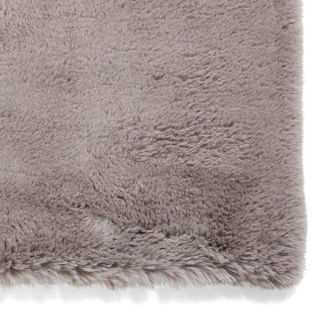 Super Teddy Hand Tufted Shaggy Rug