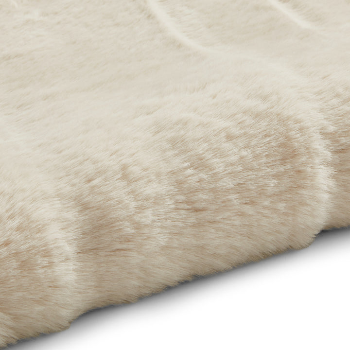 Teddy Hand Tufted Shaggy Rug