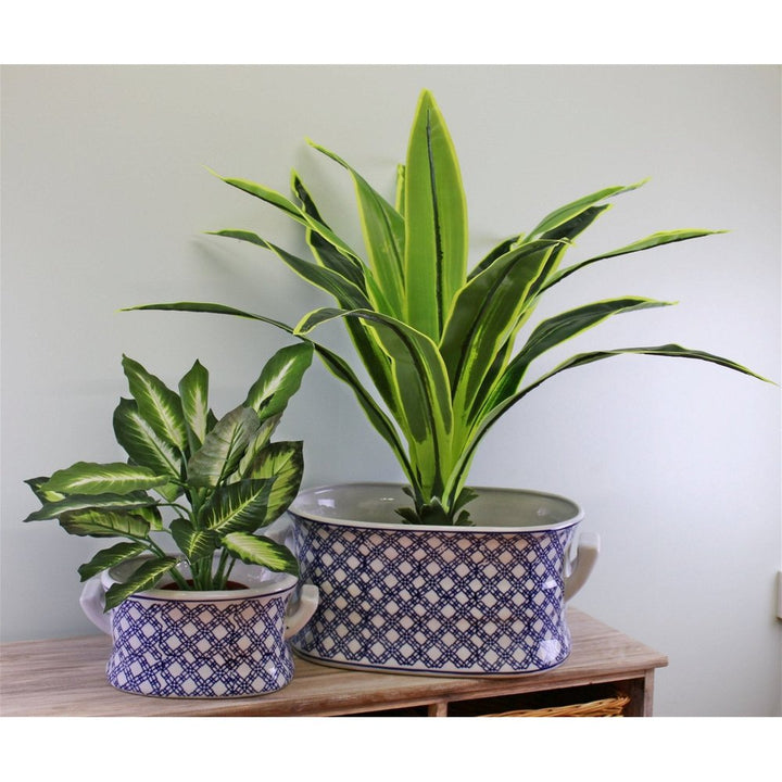 S0671124805 - Set of 2 Ceramic Footbath Planters, Vintage Blue & White Geometric Design - Coa Living