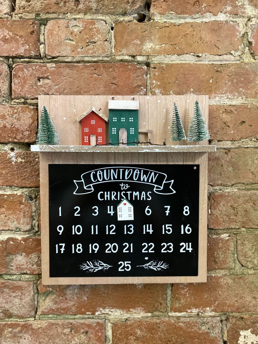 S0671125956 - Wooden Christmas Countdown Calendar - Coa Living