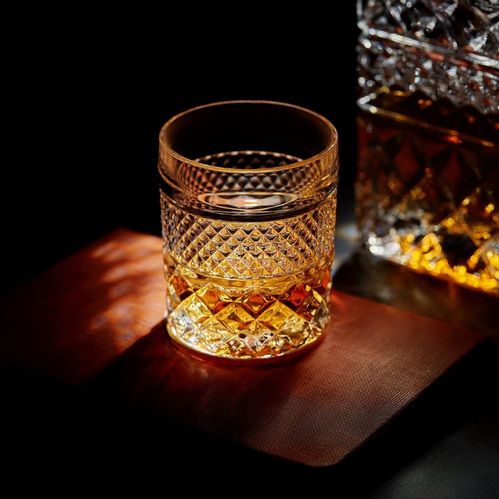 S0671504667 - R.O.C.K.S Whiskey Stones The Privilege Collection - Admiral Glasses - Coa Living