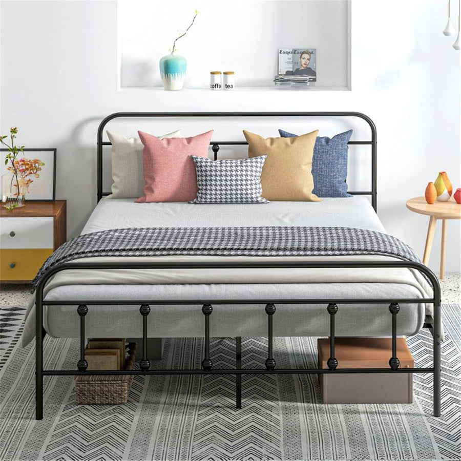 S0671538652 - 140cm Metal Bed Frame - Coa Living