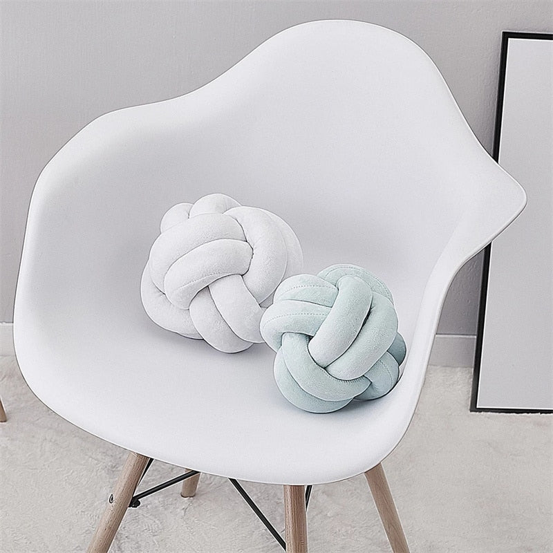 14:29#White;183:200012944#Diam27CM - Knyttet Plush Style Knotted Ball Stuffed Cushions - Coa Living