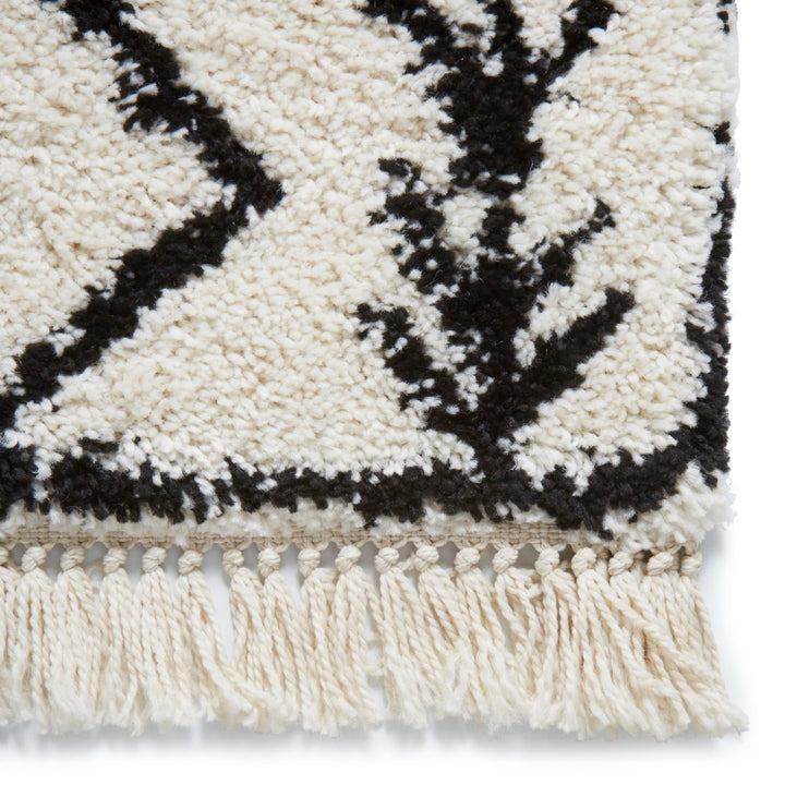 Boho 7043 Hand Finished Woven Rug