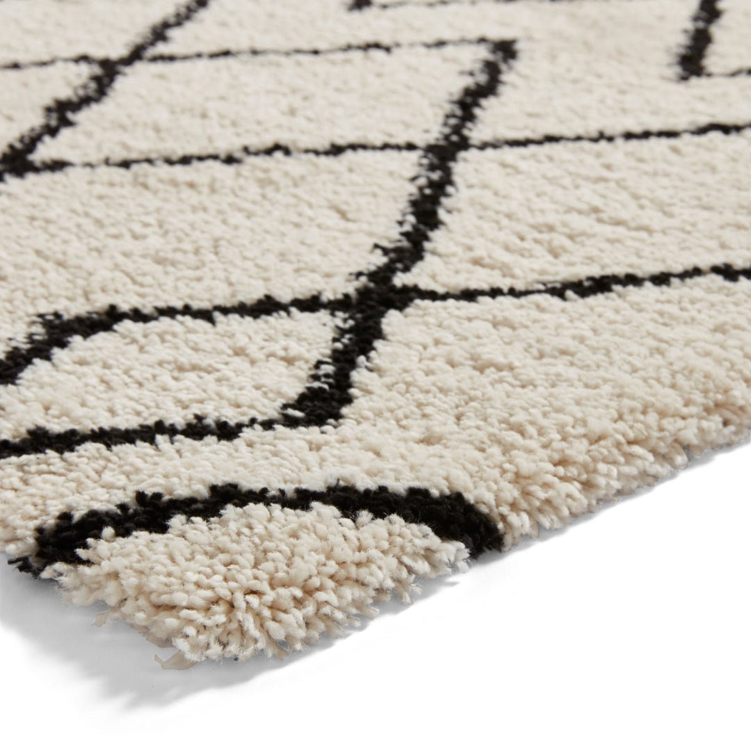 RNA638WHTBLK1217 - Royal Nomadic A638 Shaggy Rug - Coa Living