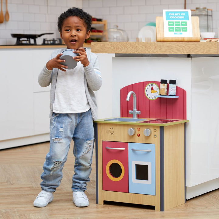 S0671016168 - Wooden Kitchen Playset with Interactive Features and 4 Accessories - Coa Living